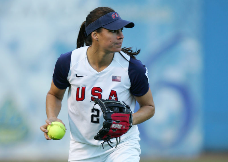 Jessica Mendoza fielding for the USA softball team