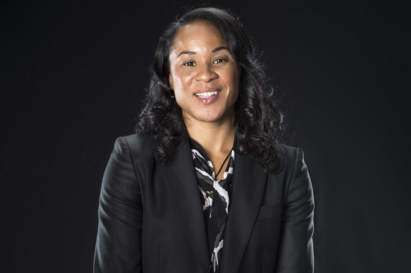 University of South Carolina Women's Basketball Coach Dawn Staley to  Receive Billie Jean King Leadership Award - EBONY